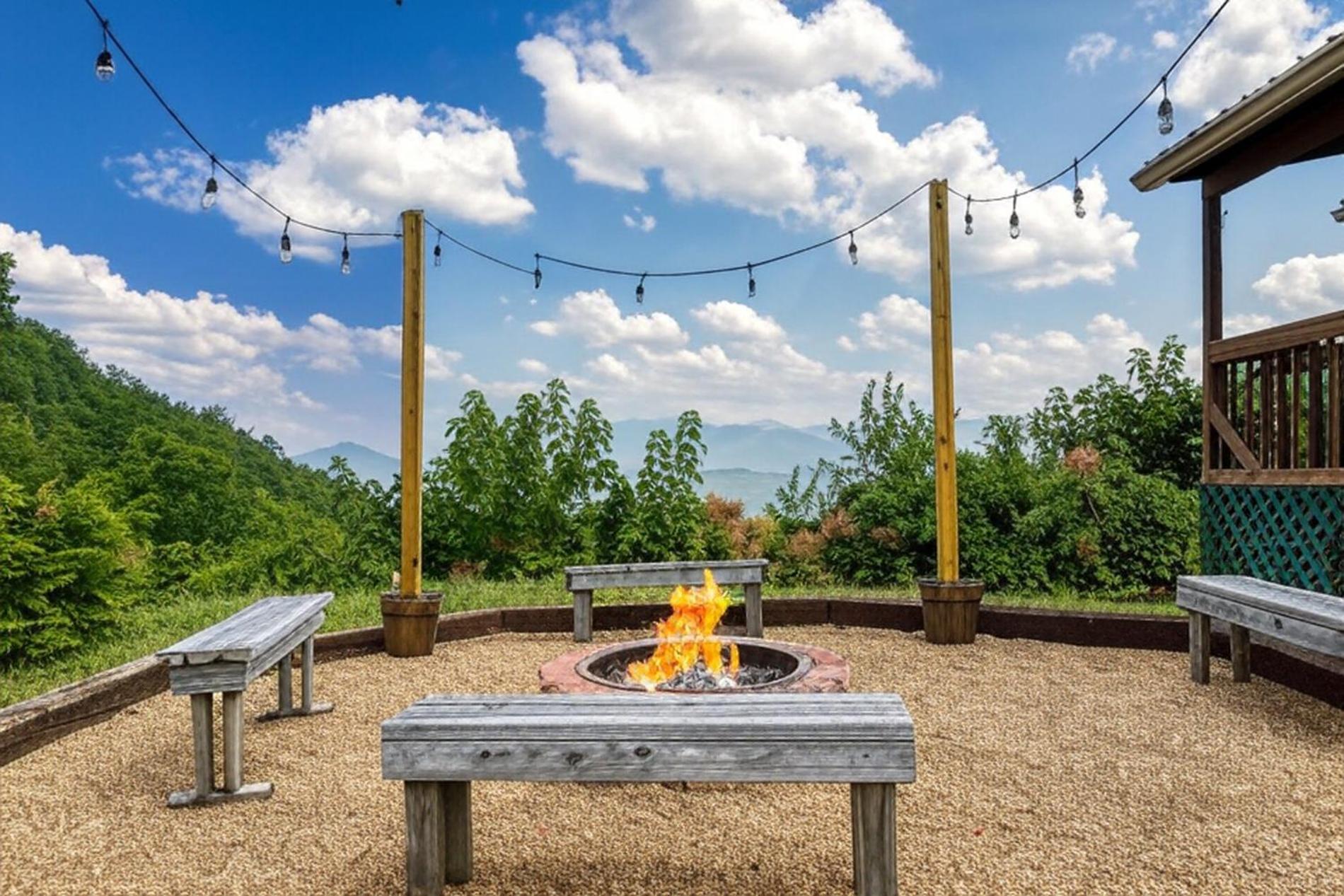 Breathtaking View, Hot Tub, 1089 Of Free Attraction Tickets For Each Paid Day, Dollywood And More! 塞维尔维尔 外观 照片